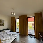 Vinařský Dům V Zahradě Penzion 3*