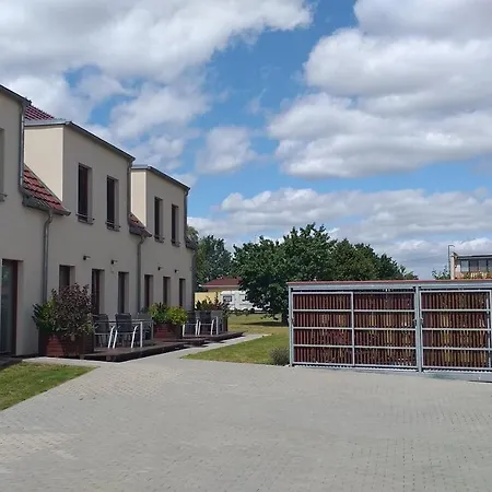 Guest house Vinarsky Dum V Zahrade