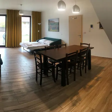Guest house Vinarsky Dum V Zahrade *