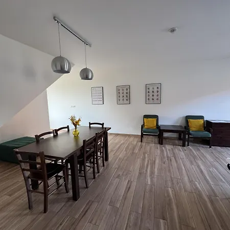 Vinarsky Dum V Zahrade 3* Pasohlávky